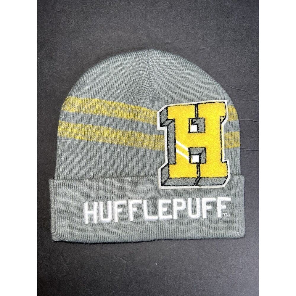 HARRY POTTER Beanie Hufflepuff Varsity Watchman Hat Stripes Unisex Wizard - Picture 3 of 7